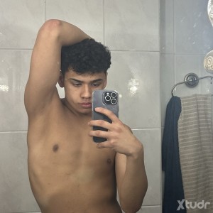 Xtudr - gavino_lpz: Chico divertido q busca buen culo y chico trans 