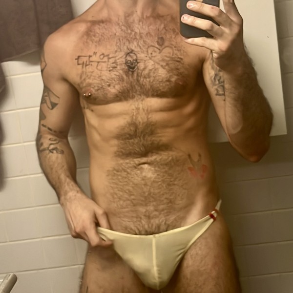 Xtudr - melonboy: Sumiso buscando un buen macho que me domine 
Ni cash ni doméstico
Busco placer de la dominación sexual 