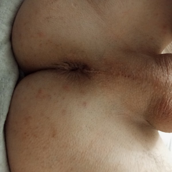 Xtudr - javigaysumiso6: Soy de naturaleza sumiso, complaciente, exhibicionista, entregado, morboso, cerdo....