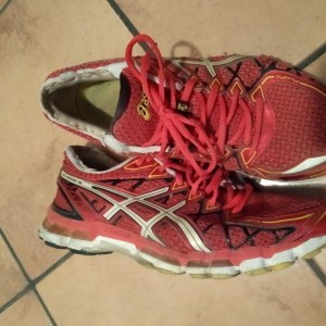 Xtudr - ZAPAS: Soy tio zapero con muchas zapas curradas. Cambio, vendo o curro zapas a gusto del que las pida.
Tengo running, basket, etc. 
...