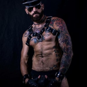 Xtudr - Tattoofun: Amo Cash Top Fister, macho Alpha, apasionado del Fist, soy el mejor abriendo culos.  Yo con pocos limites, solamente los ...