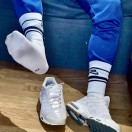 Xtudr - otterkinks: 🇵🇱 guy into 👟🧦👃...