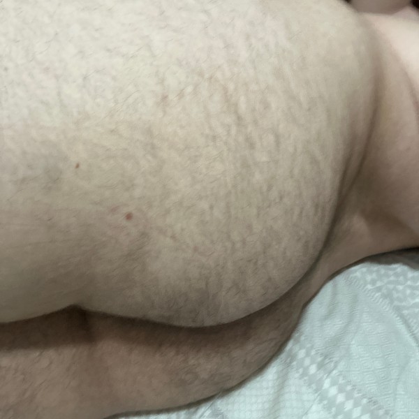 Xtudr - Xander09: Tu juguete rebelde apretado.
Busco que me usen y me hagan aprender a ser su perrito obediente a la fuerza si es necesario.