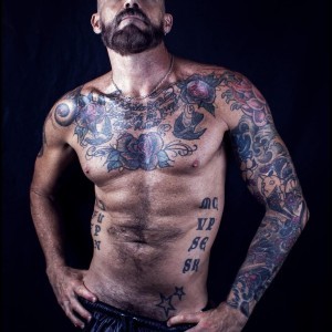 Xtudr - Tattoofun: I love Cash Top Fister, male Alpha, passionate about the Fist, I am the best opening ass. I have few limits, only those y...