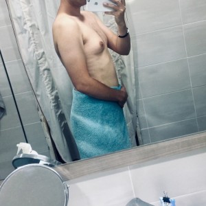 Xtudr - Josemari: Soy un chico sumiso sin experiencia. Te paso todas las fotos que me órdenes por whtsapp