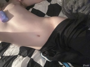 Xtudr - benjmom: I looking for hookup plsss text meeeeee if you want som action. In desperate need of a daddy 