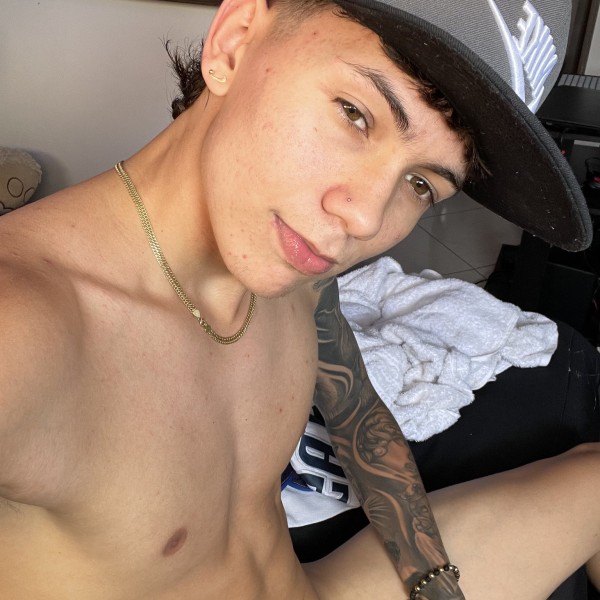 Xtudr - Aaronsex: Chico sexual y atrevido 