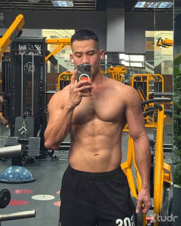 Xtudr - Kenvin: Asian Muscle and handsome 