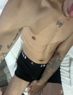 Xtudr - amojvncabronmastercash: Amo cabron joven me quedó tu dinero b1zm obedece y dirígete a mi como amo 