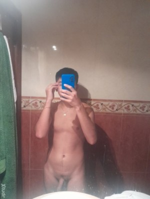 Xtudr - DANI1: Hola me llamo daniel soy paraguayo y me dejo hacer de todo Josias_danie_16 hablame si quieres saber  mas cosas de mi