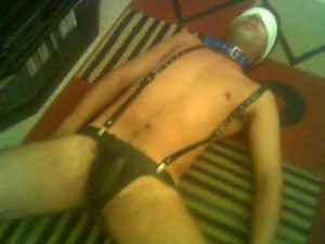 Xtudr - lorcu_bcn:                                     
Busco sesiones con Hombre dominante, con juguetes y actitud de AMO (lo mas important...