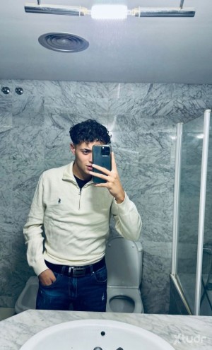 Xtudr - youngpapito: Exotic and passionate ❤️‍🔥 young man with open mind 
I am a nice and charming young man with a good 🍆 with a place and ...