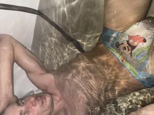 Xtudr - WetDiaperBoy: I wear pull-ups all day everyday, I have a piss fetish. I have a rape fantasy fetish, vary few limits, very few (no po...