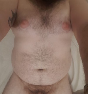 Xtudr - Landrusco: Soy pasivo, joven, gordo y peludo. Tengo dos facetas:
 - Sumiso, obediente, servicial. Tu placer será mi placer. Pide y t...