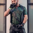 Xtudr - SADICO_LEATHER: SÁDICO 
Si...