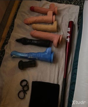 Xtudr - Sirmadxxx: Tío de barrio busca mamon, edging en mi casa. Porno de fondo. Morbo. 
Solo busco edging