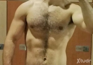 Xtudr - BuscoPerroMAD: Musculado, deportista, sano, equilibrado, dominante, Bisex. Busco esclavo en madrid.