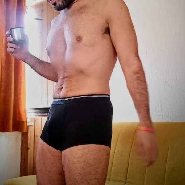 Xtudr - Perrosucio: A tus ordenes Señor, necesito  ser dominado por un macho y estar a su servicio 