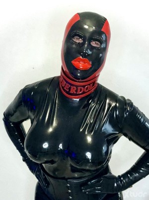 Xtudr - rubberdoll: Muñeca Sexual 
Busco gente que le guste el rollo de ser transformado en muñeca sexual ya sea para yo servirle yo siendo ...