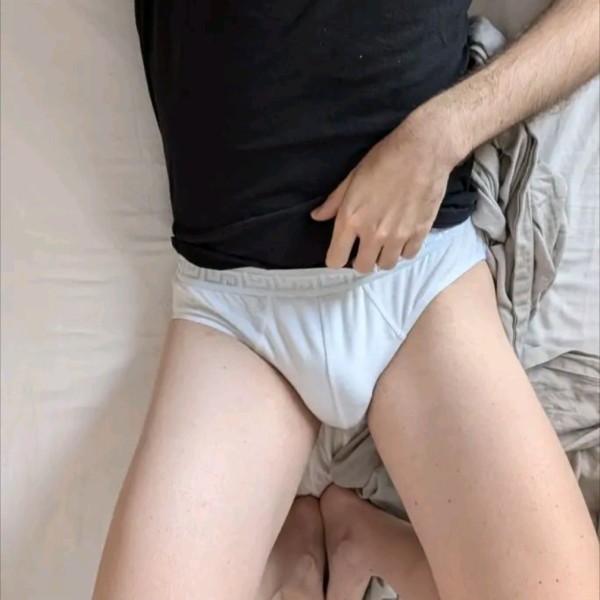 Xtudr - SubBottom: Soy chico sumiso pasivo.