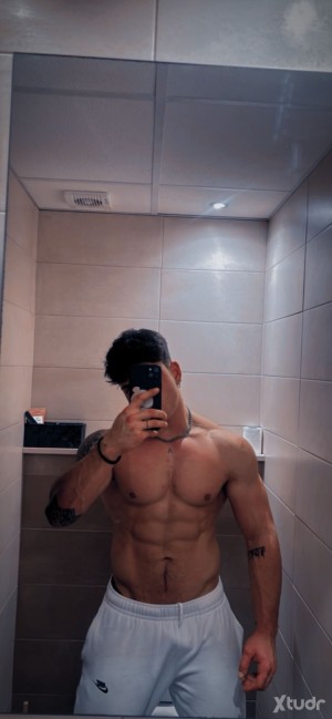 Xtudr - Gymmaster: Cashmaster💸, gente seria, no me apetece aguantar gilipolleces.
Si no palmas, ni te molestes en hablarme💶