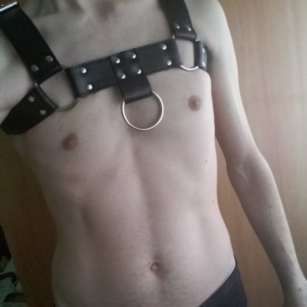 Xtudr - owen_slave: Morboso, vicioso y dócil.  Busco un Amo para ser su perro y que me humille.