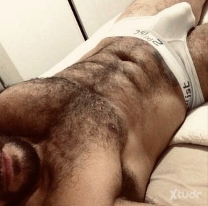 Xtudr - Sheikh01: A hot passionate man 
Versatile and discreet 🥹
Seeks for friendship possibly a partner 
