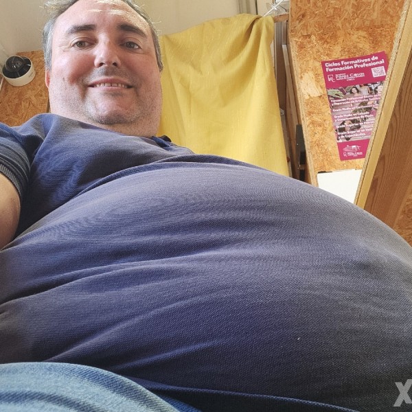 Xtudr - abdl35murcia: 🐖obeso versátil minipolla, sin pluma, comilón y tragón🍼 , busco jóvenes flaquitos que me den de comer y me ceben para ...