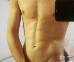 Xtudr - mamoncetesumiso: Soy un chico muy normal, en realidad no tengo ni pluma, pero en el sexo me sale la zorrita que llevo dentro, y no h...