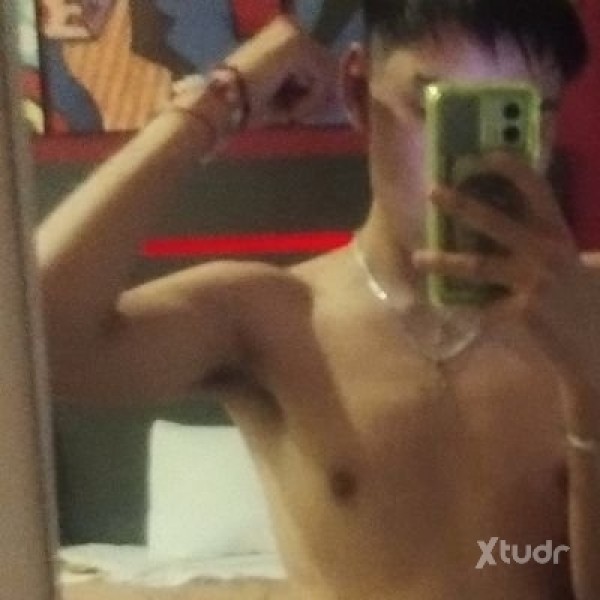 Xtudr - MASTERHADES: Soy un chico de 22 años
Amo controlador y dominante findom
quiero tener un esclavo a mi servicio
Buscando esclavos 
man...