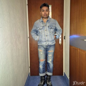 Xtudr - SpunkyLevisJeans: I'm a horny gay guy in Europe with a big fetish for worn ripped jeans (especially Levi's 501 jeans) who can often ...