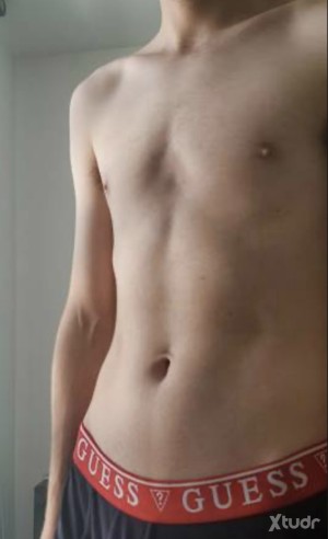 Xtudr - DanielQ: Hola! Busco encuentros en persona en cdmx. Soy sumiso, tipo Dream Boy Bondage 