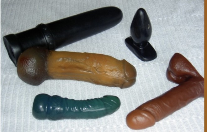 Xtudr - Sesión dildos y plugs anal.  Perro que dilate bien para sesión 