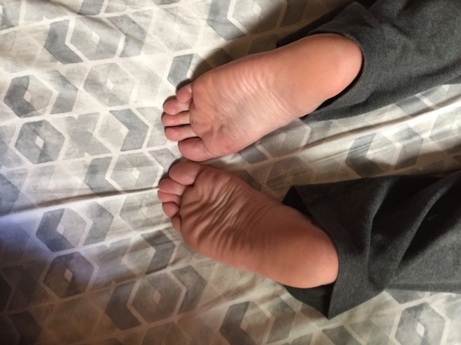 Xtudr - de relax comiendome los pies Para lo que quieras hacer con ellos!!