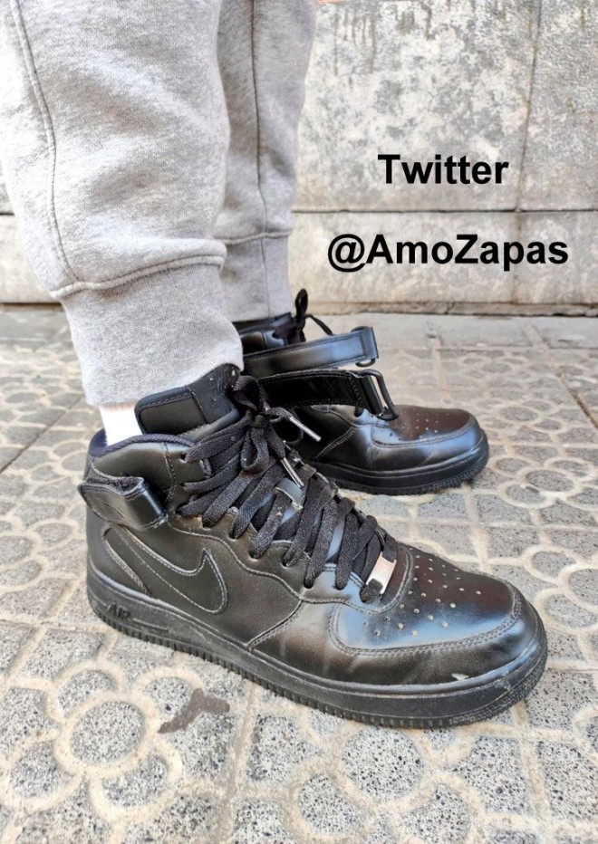 Xtudr - CERDOS con TWITTER Esta y más fotos en mi perfil de Twitter @AmoZapas