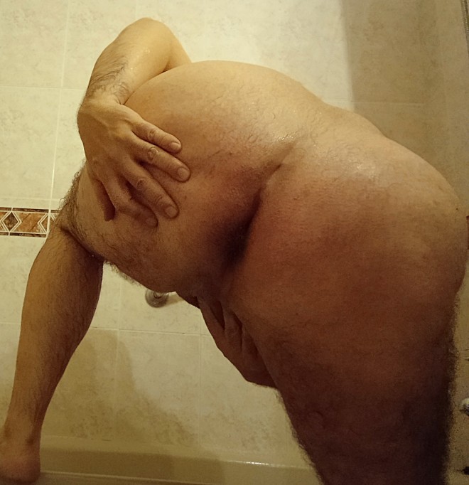 Xtudr - jovenes guarros con cam Me pajeo en la ducha mientras me pongo enemas para echártelo encima.
https://es.pornhub.com/view_video.php?viewkey=64c35f271cda3