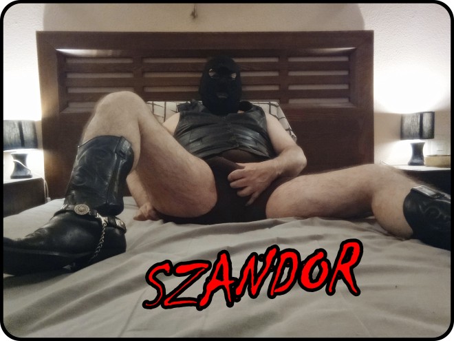 Xtudr - FANS DE SZANDOR Me pajeo vestido de cuero y me corro sobre mis botas. ¿Quién lo limpia?
https://es.pornhub.com/view_video.php?viewkey=6518851c95841