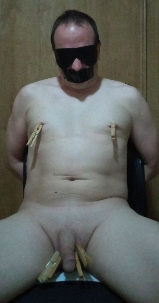 Xtudr - Gay BDSM Algún amo de Toledo con sitio para esporadico? Más.bien rollo secuestro que amo-escalvo, más detalles en mi perfil o escribiendo 