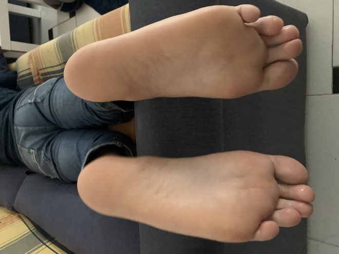 Xtudr - Footjob(paja pies) Pies listos! Haz lo que quieras!!