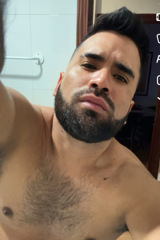 Xtudr - Para amos guarros y cerdos Algun Amo disponible en Madrid. Un AMO CABRON